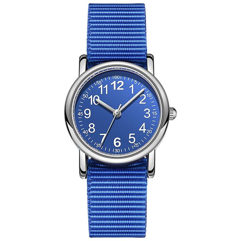 Montres à Quartz Faciles à Lire Bracelet en Nylon Résistant à la Transpiration Mouvement Analogique Montre Pour Filles Garçons Ados Montre-Bracelet Minimaliste Avec Bracelet Souple Montre d'Apprentissage Montre Première Montre Bracelet en Tissu Doux