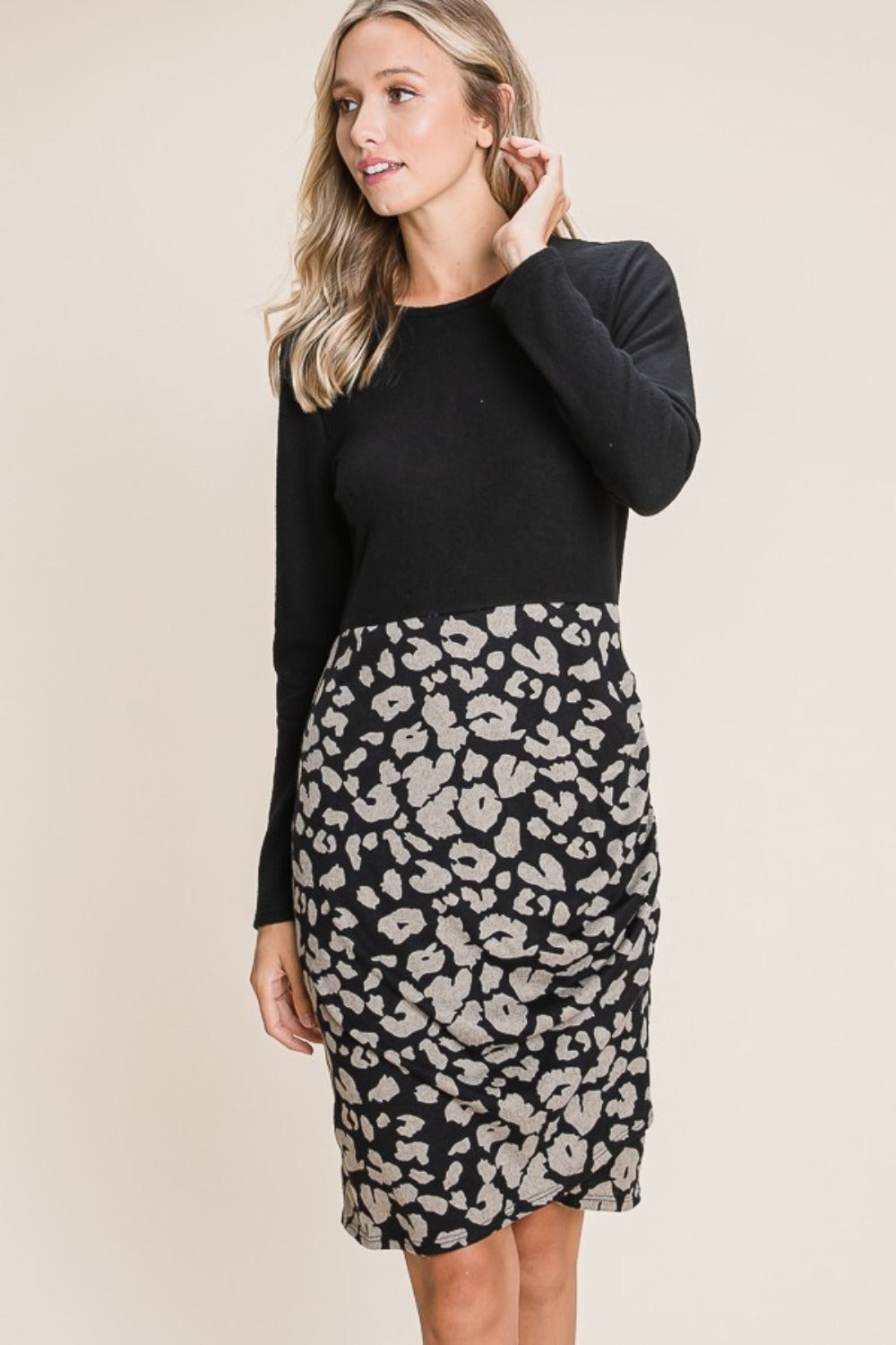 Robe en maille à motif léopard – Robe en maille imprimé animal, Robe pull à blocs de couleur, Robe en maille décontractée, Robe en maille tendance automne, Robe à manches longues confortable