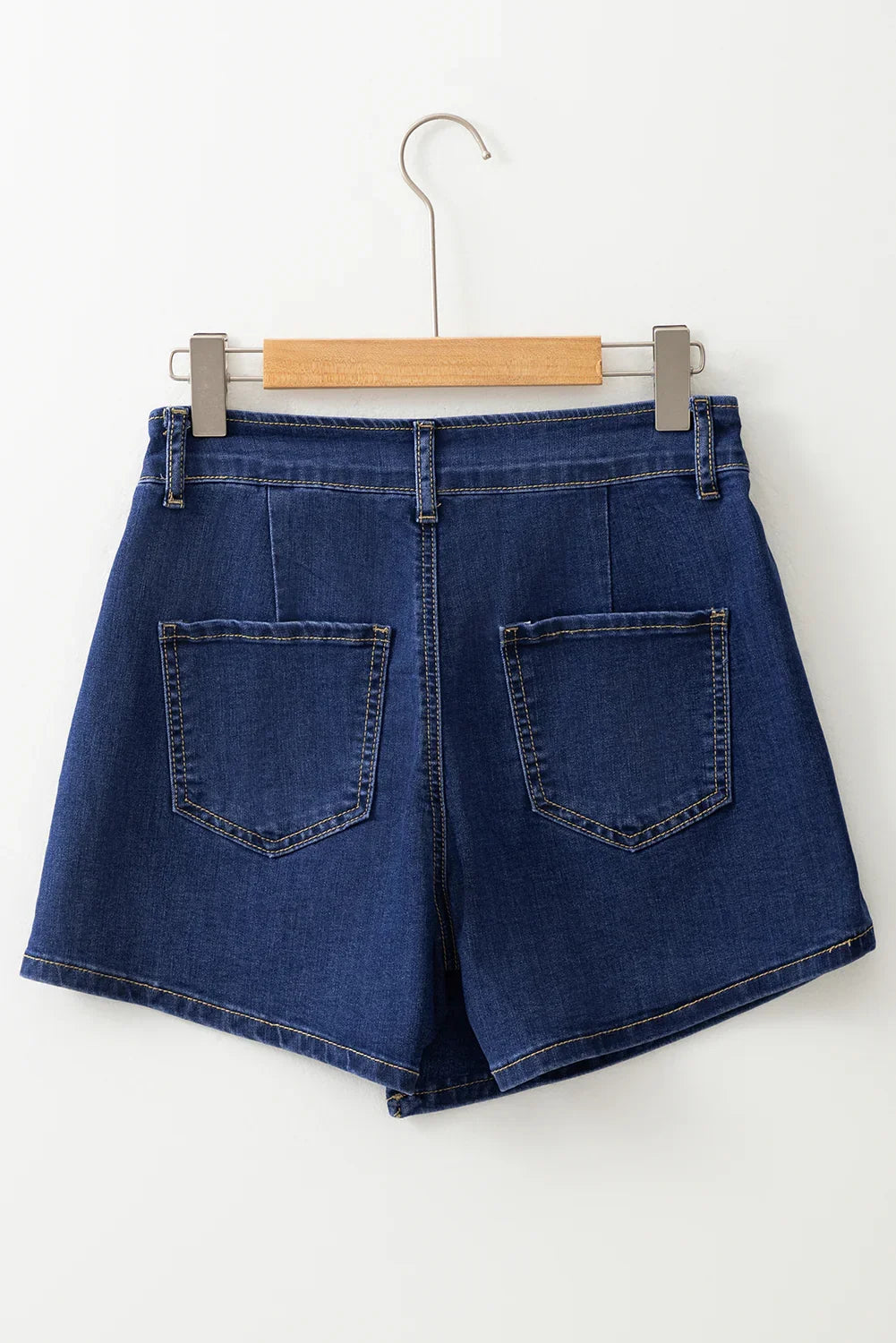 Short en jean asymétrique à taille haute, boutonné, couleur denim, effet délavé