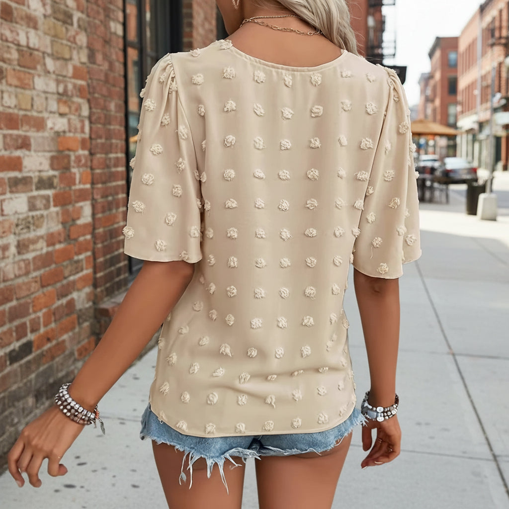 Haut à manches courtes en broderie anglaise à pois suisses et col en V pour femme – Coupe décontractée ample