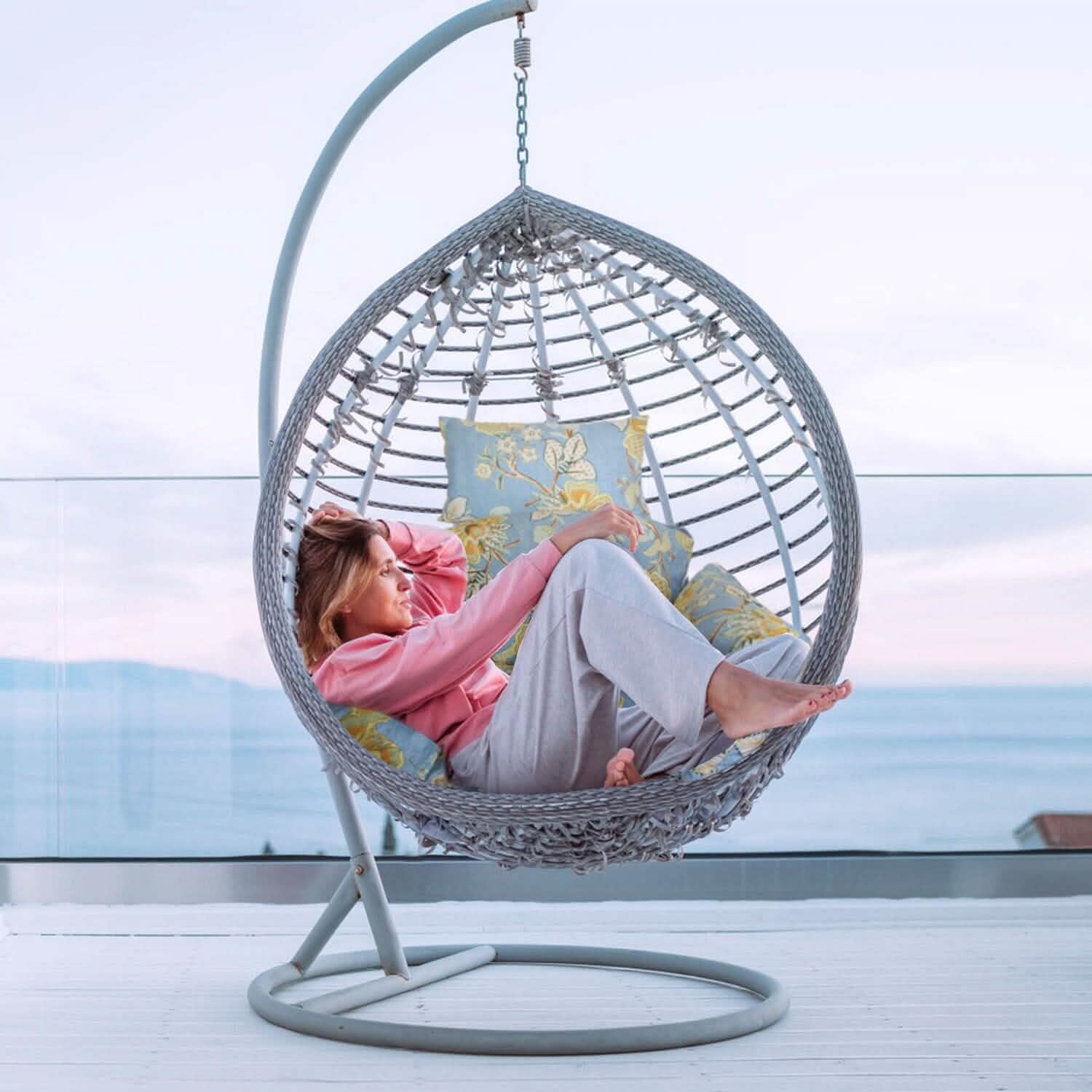 Coussin moelleux pour fauteuil suspendu en forme d'œuf avec appuie-tête