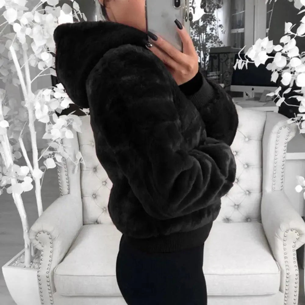Manteau femme élégant en fausse fourrure avec capuche, taille haute, coupe ajustée, noir/rouge/rose, veste en fausse fourrure, manteaux en fausse fourrure de lapin