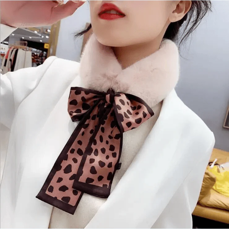 Manteau femme élégant en fausse fourrure avec capuche, taille haute, coupe ajustée, noir/rouge/rose, veste en fausse fourrure, manteaux en fausse fourrure de lapin
