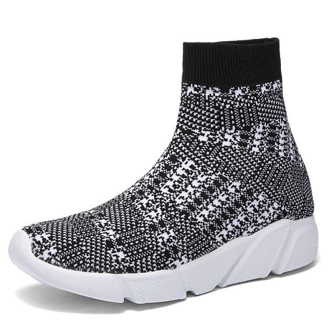 Baskets élégantes noires pour femmes, baskets sans lacets extensibles noires pour femmes, chaussures de marche légères et respirantes, chaussures de course, baskets de sport décontractées en maille pour l'entraînement