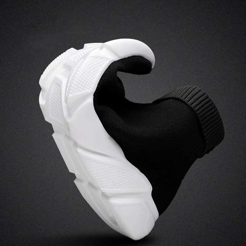 Baskets élégantes noires pour femmes, baskets sans lacets extensibles noires pour femmes, chaussures de marche légères et respirantes, chaussures de course, baskets de sport décontractées en maille pour l'entraînement
