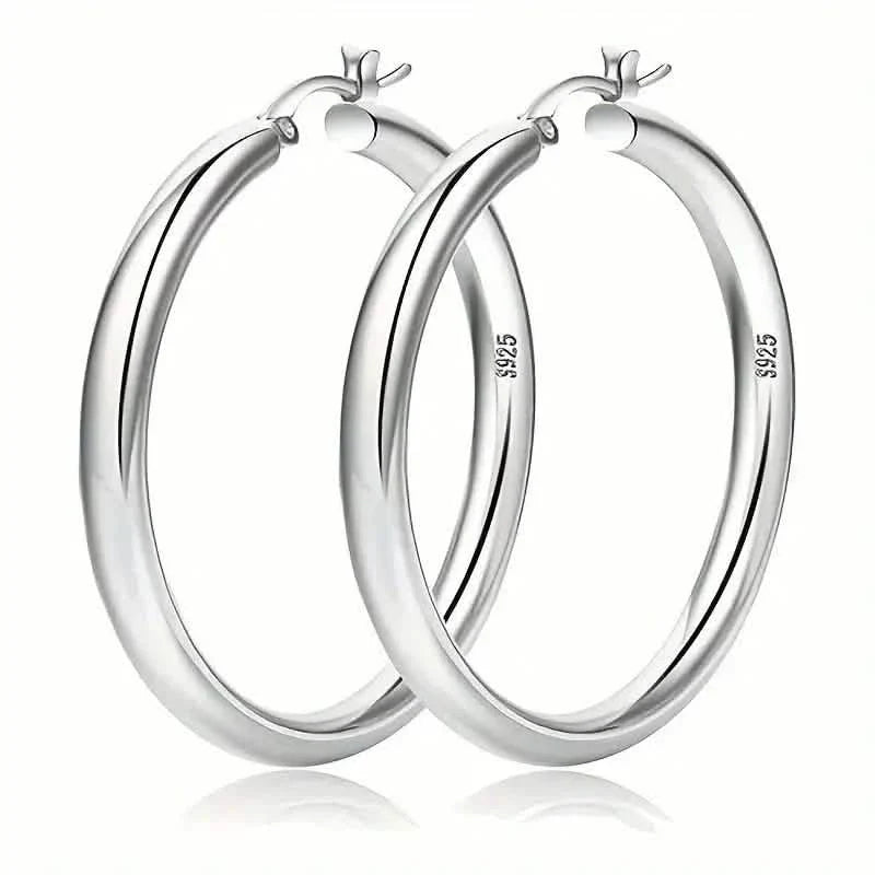 Boucles d'oreilles créoles rondes élégantes pour tous les jours