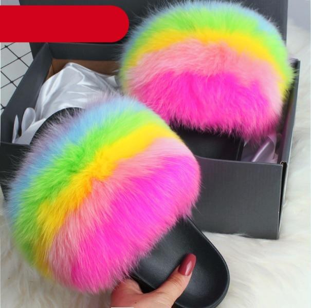 Élégantes pantoufles d'intérieur en fourrure pour femmes, claquettes de plage en peluche, pantoufles à poils, pantoufles douillettes et duveteuses à bout ouvert, sandales en plumes de fourrure de renard, chaussures à enfiler en fourrure pour femmes.