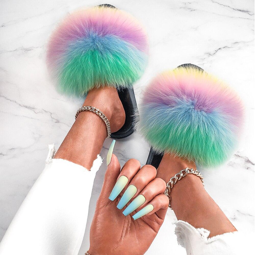 Élégantes pantoufles d'intérieur en fourrure pour femmes, claquettes de plage en peluche, pantoufles à poils, pantoufles douillettes et duveteuses à bout ouvert, sandales en plumes de fourrure de renard, chaussures à enfiler en fourrure pour femmes.