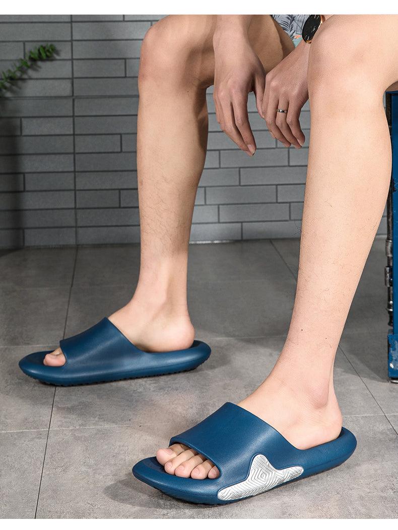 Pantoufles Élégantes Noires pour Hommes, Douces et Légères, Antidérapantes, pour la Maison, Chaussons d'Été Anti-Odeurs, Chaussures de Douche Mixtes en EVA, Mousse de Massage, Ultra Douces et Antidérapantes