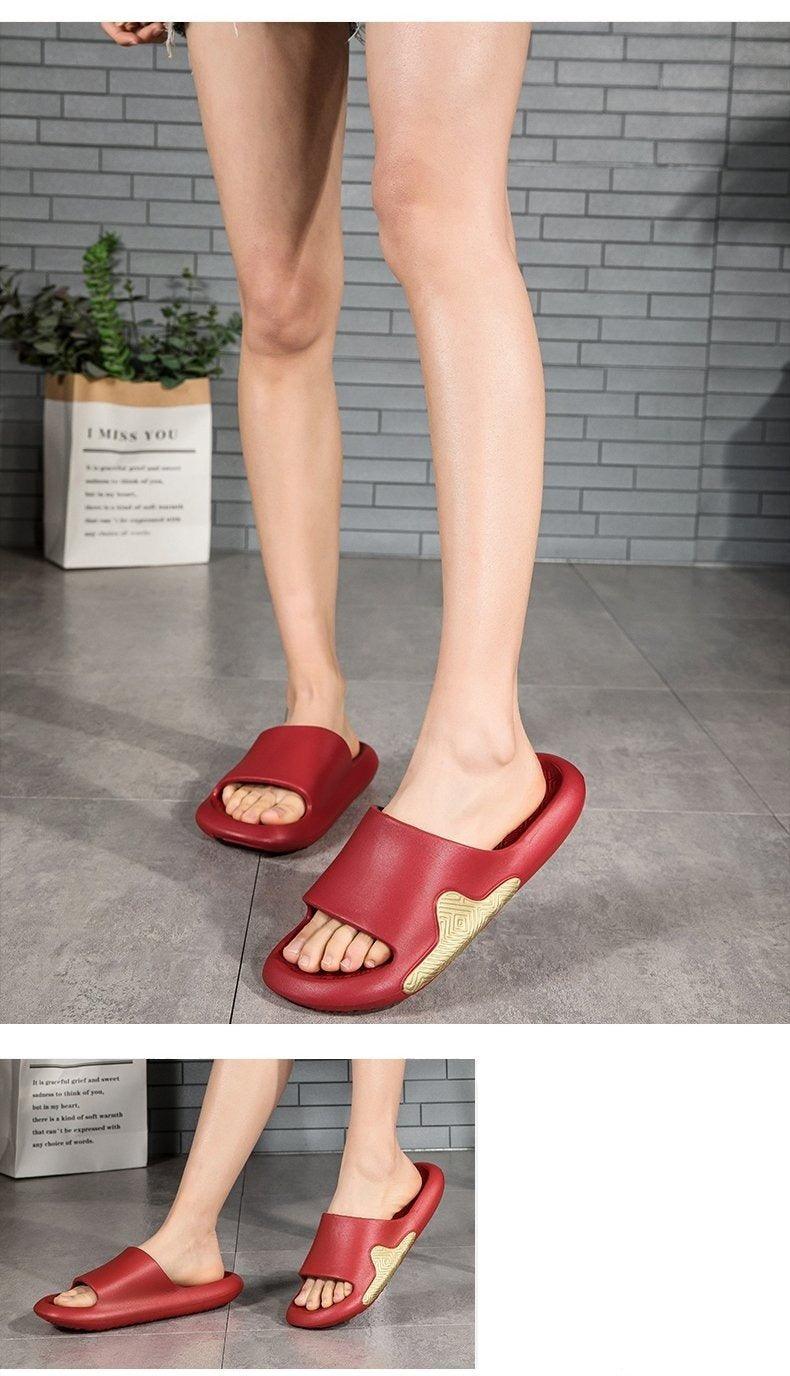 Pantoufles Élégantes Noires pour Hommes, Douces et Légères, Antidérapantes, pour la Maison, Chaussons d'Été Anti-Odeurs, Chaussures de Douche Mixtes en EVA, Mousse de Massage, Ultra Douces et Antidérapantes
