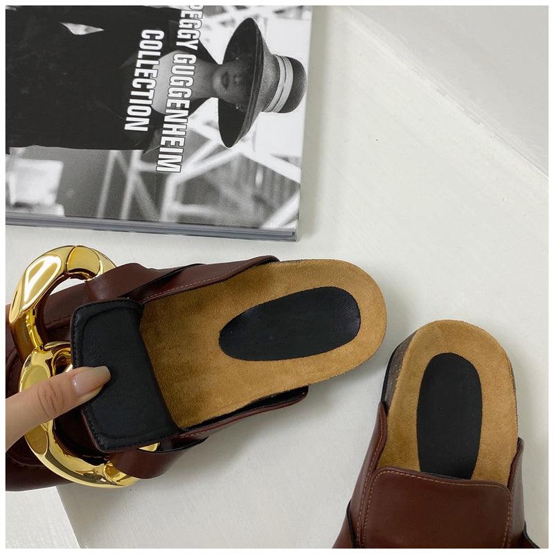 Chaussons pour femmes en métal élégant, bout fermé, chaussures plates à enfiler, bout rond, talons bas, chaussures décontractées, chaussures plates, mocassins à chaîne dorée, chaussures décontractées à enfiler pour femmes, sandales à enfiler, pantoufles.