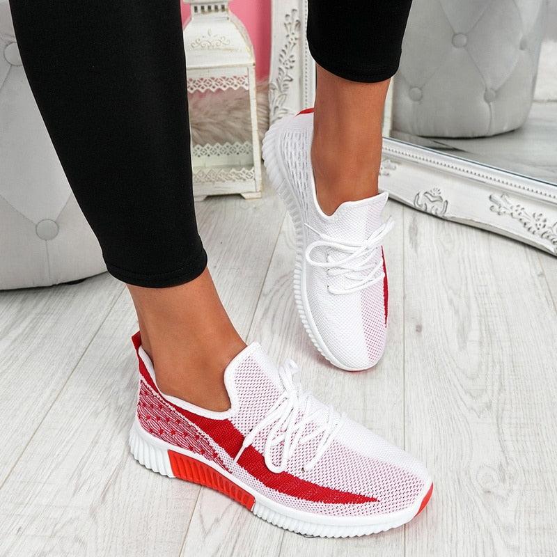 Chaussures de sport élégantes vulcanisées pour femmes à lacets en maille, à bout rond, décontractées, antidérapantes, plates, respirantes, à la mode pour femmes