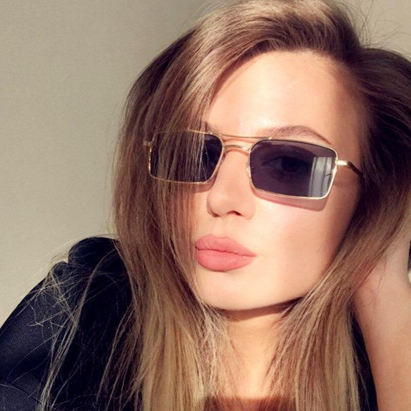 Lunettes de soleil carrées élégantes pour femmes, lunettes de luxe pour femmes/hommes, lunettes en métal de haute qualité pour femmes, lunettes de soleil légères pour hommes, design rétro