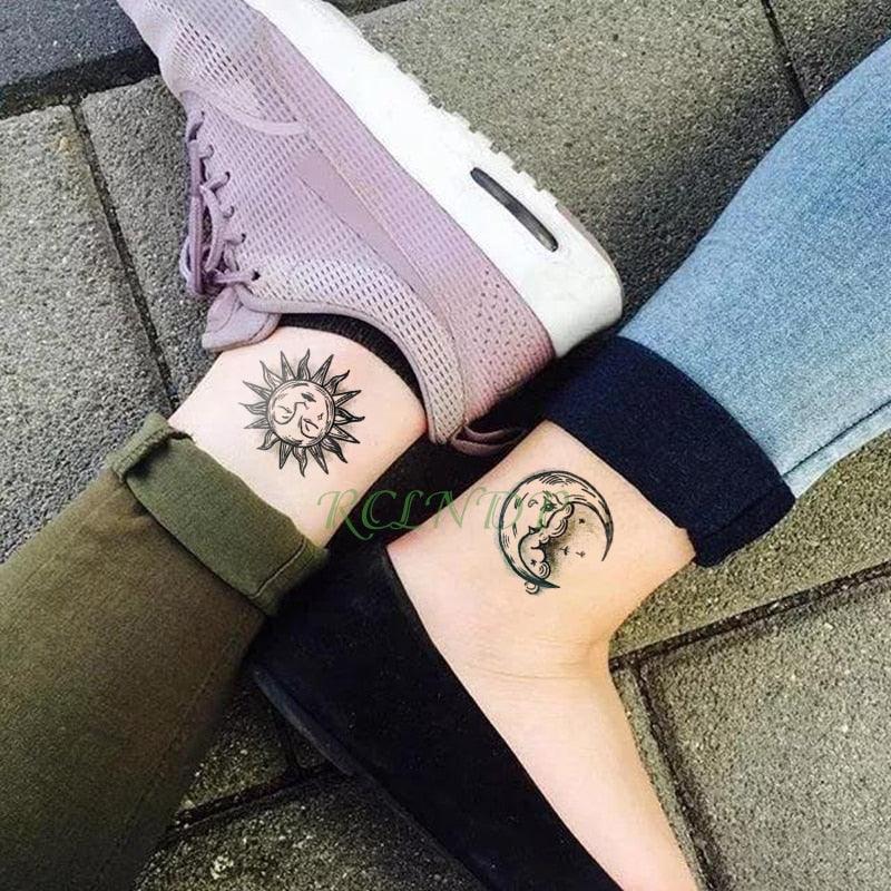 Autocollant Tatouage Étanche Élégant Soleil Lune Faux Tatouage Mode Lune Temporaire Amusant Soleil Vague Magique Tatouages Pour Femmes Hommes