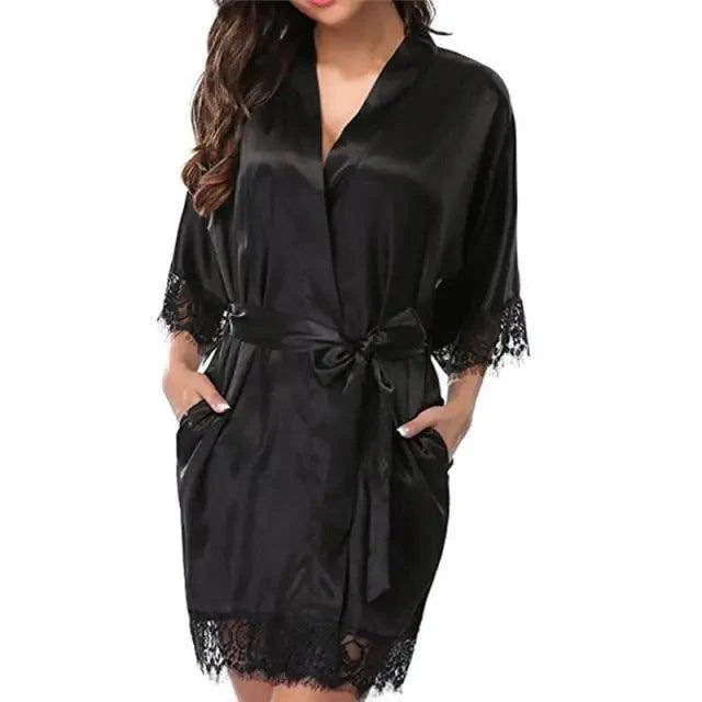 Peignoir de Bain Court en Soie pour Femme, Design Blanc Élégant, Doux et Confortable, Style Classique, Vêtement de Nuit d'Intérieur