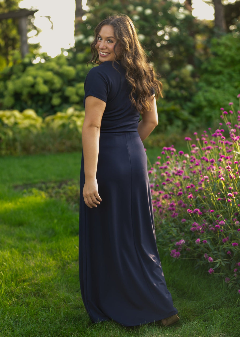Robe longue Ella Navy à taille cintrée