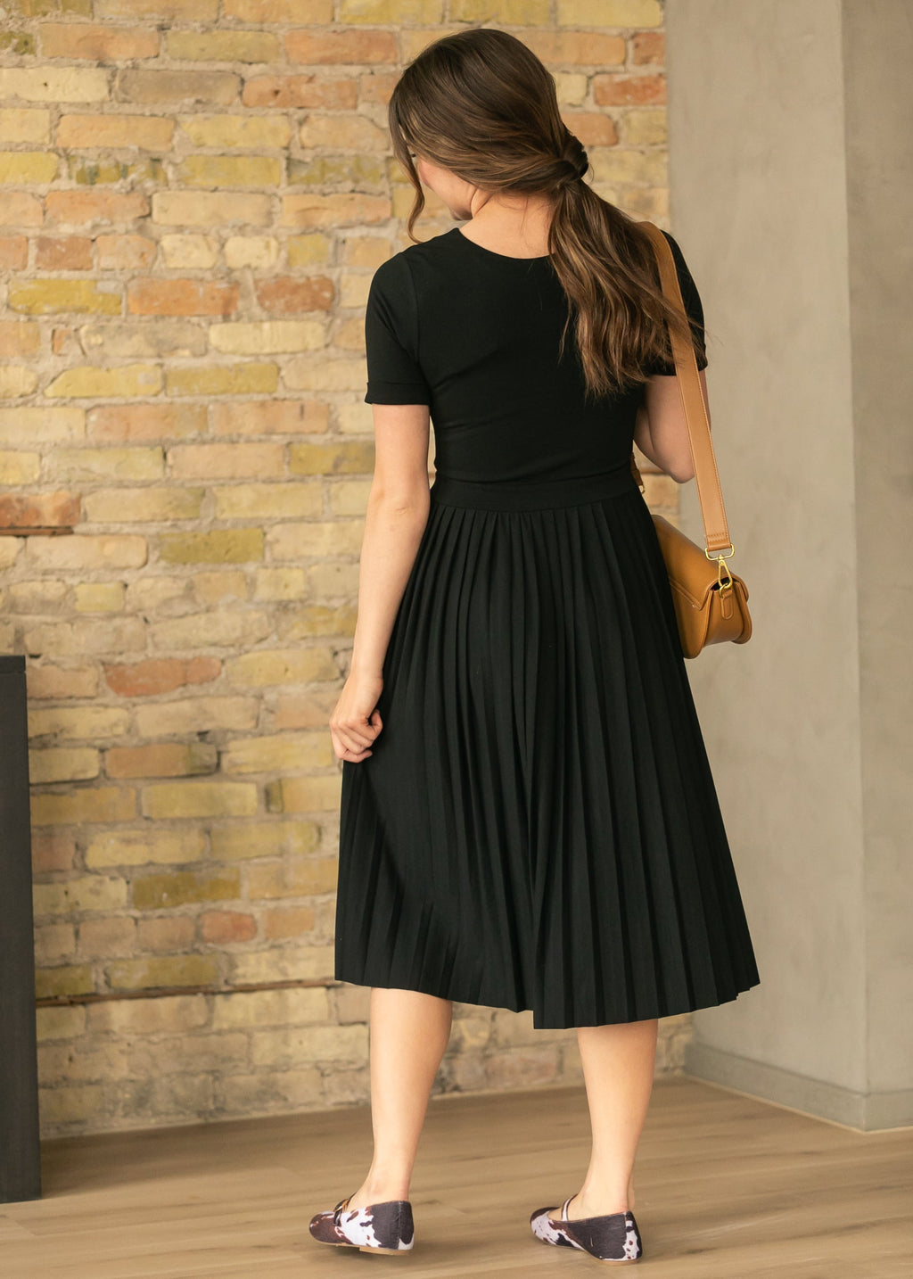 Robe midi plissée noire Emersyn