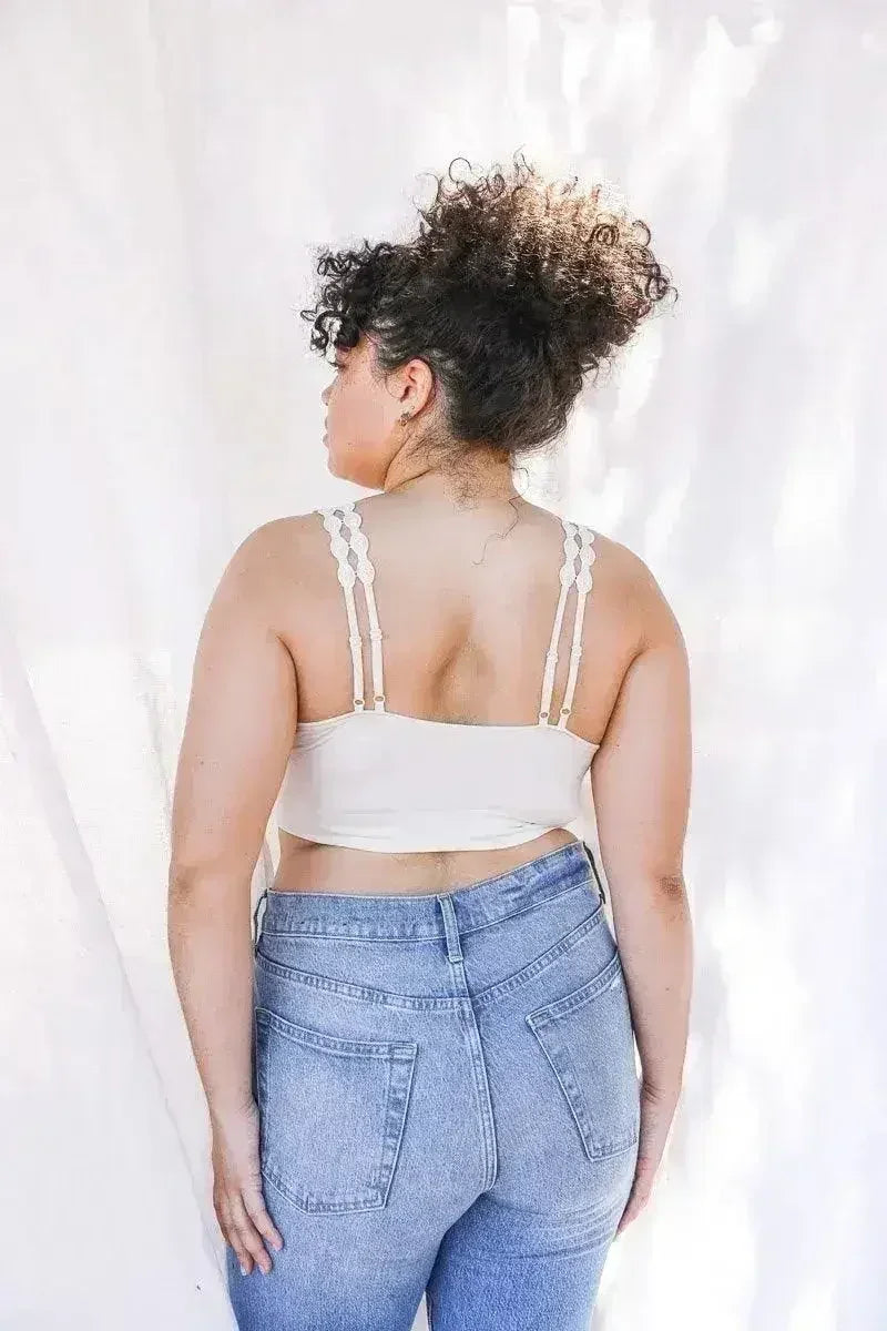 Bralette brodée en dentelle ajourée