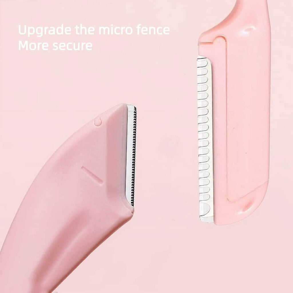Ciseaux à sourcils avec peigne
