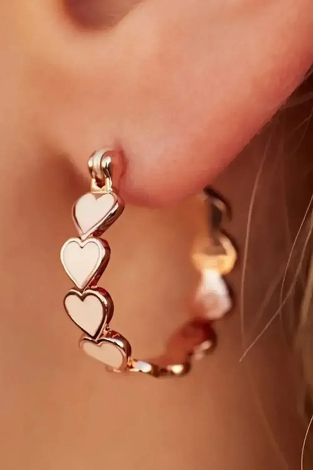 Boucles d'oreilles créoles cœur blanc - Créoles romantiques en alliage pour la Saint-Valentin - Femstylo