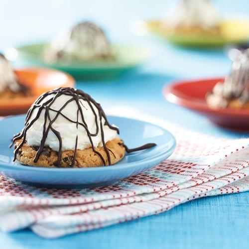 Chips Ahoy! Biscuits moelleux aux pépites de chocolat, format familial, 737 g