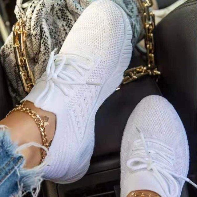 Baskets Compensées Respirantes en Dentelle pour Femmes Chaussures d'Été Plates en Maille Chaussures de Sport pour Femmes Chaussures de Course Baskets de Marche pour Femmes Chaussures de Tennis Légères à Lacets