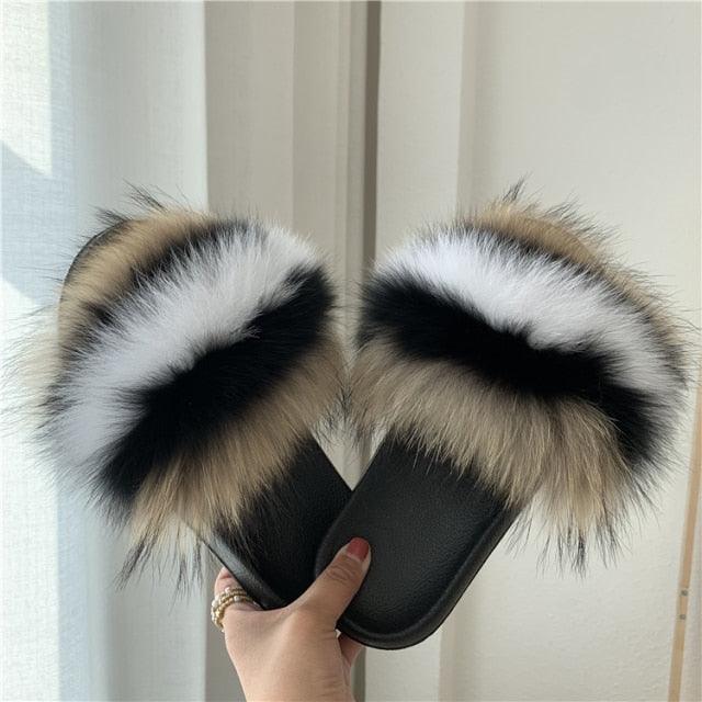 Pantoufles en Fourrure de Renard Tendance Femmes Confort Moelleux Chaussures Plates d'Été Douces Claquettes d'Intérieur Sandales Élégantes Légères Pantoufles de Maison à Bande Pelucheuse à Enfiler Bout Ouvert