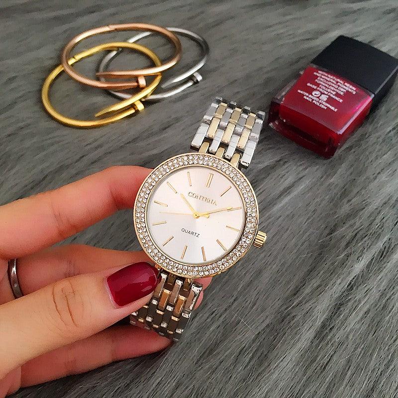 Montre de Luxe Argentée Femme Montres Strass Montre Femme Acier Inoxydable et Bracelet Ensemble pour Femme Montre Bracelet Strass Or Rose avec Joncs Montres Bracelet Mère