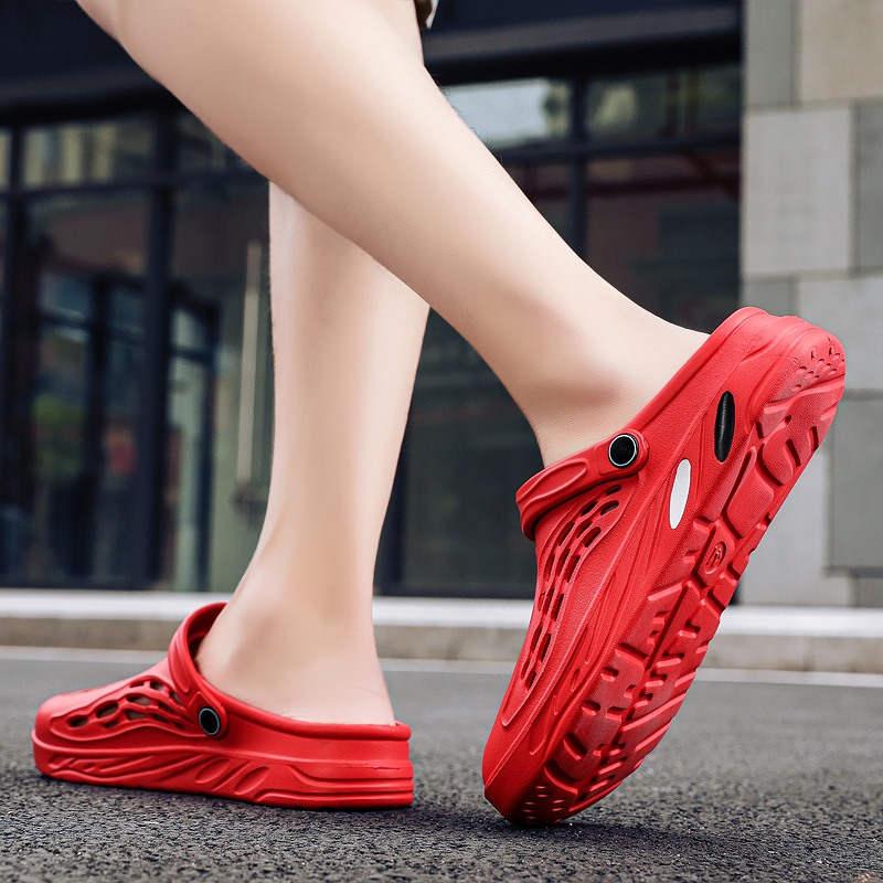 Sandales de mode pour hommes pour la maison Plateforme Tongs Sandales Chaussures d'été pour hommes Sabots de mode d'extérieur Chaussures d'eau antidérapantes avec sangle Sandales de sport légères à séchage rapide Sabots pour adultes