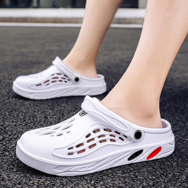 Sandales de mode pour hommes pour la maison Plateforme Tongs Sandales Chaussures d'été pour hommes Sabots de mode d'extérieur Chaussures d'eau antidérapantes avec sangle Sandales de sport légères à séchage rapide Sabots pour adultes