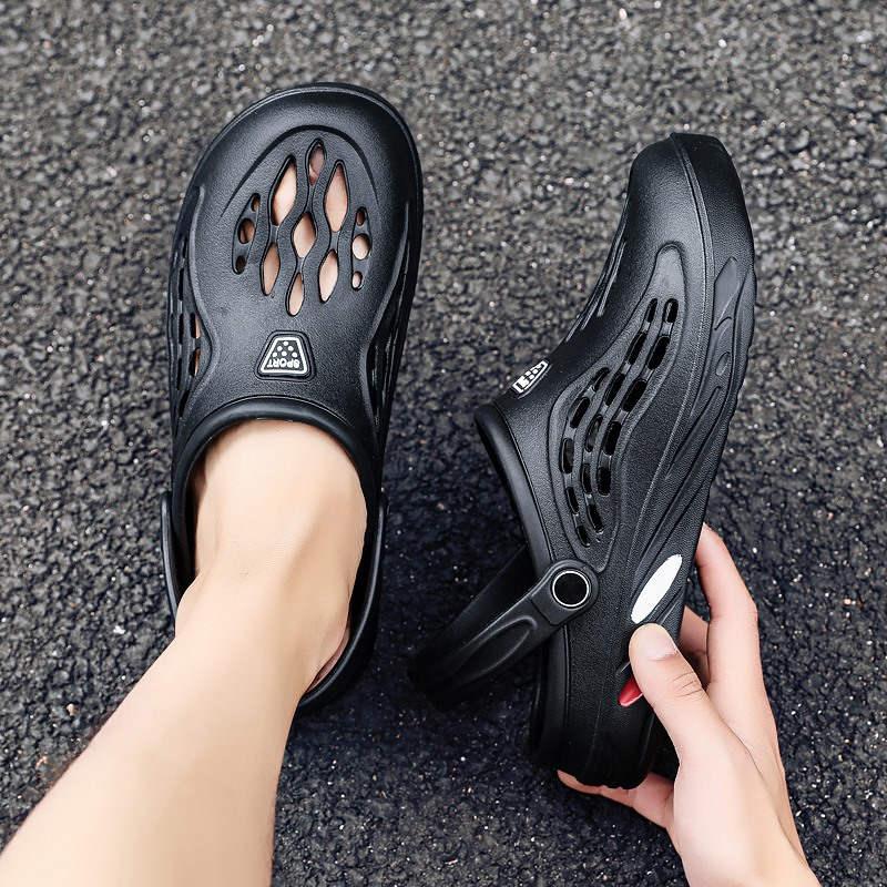 Sandales de mode pour hommes pour la maison Plateforme Tongs Sandales Chaussures d'été pour hommes Sabots de mode d'extérieur Chaussures d'eau antidérapantes avec sangle Sandales de sport légères à séchage rapide Sabots pour adultes
