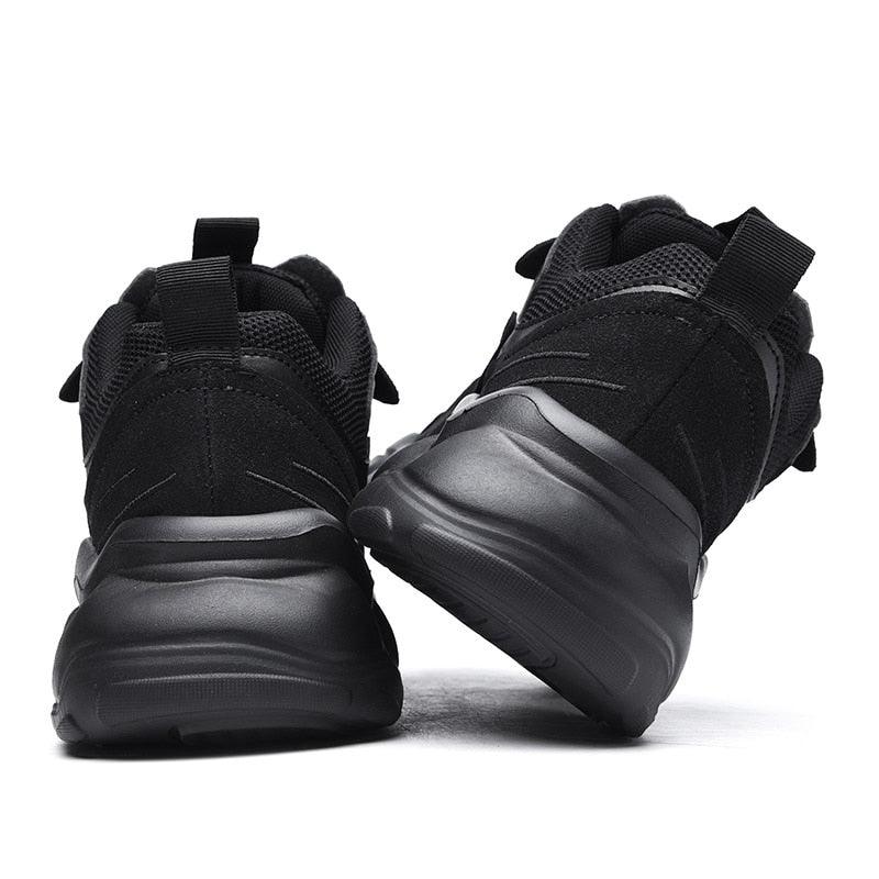 Chaussures de sport blanches pour hommes, tendance décontractée confortable, baskets épaisses noires pour hommes, design été blanc, baskets de tennis de course en plein air, mode sport, baskets décontractées confortables pour hommes.