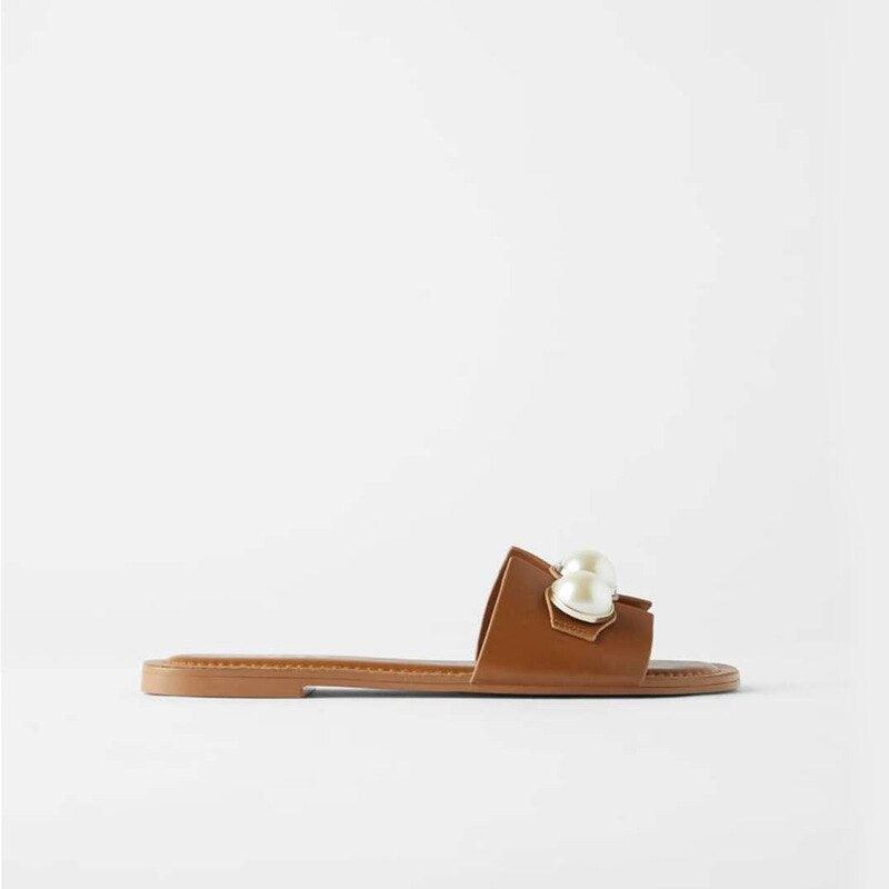 Chaussures de fête mode, sandales plates avec perles pour femmes, tongs décontractées de plage, chaussons plats, sandales plates habillées avec perles, sandales d'été à enfiler, chaussures de mariée de plage