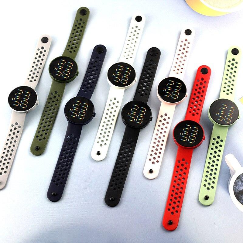 Montre En Silicone Tendance Pour Enfants, Montre-Bracelet Électronique De Sport À Écran Tactile LED, Montre De Sport Numérique Ultra-Mince Pour Garçons Et Filles, Montre-Bracelet Tendance En Acier Inoxydable Pour Hommes Et Femmes