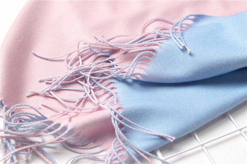 Écharpe d'hiver unie douce en cachemire léger, châle en cachemire, écharpe légère, châle, hijab, châle, écharpe élégante, couverture, bandana à pompons pour femme