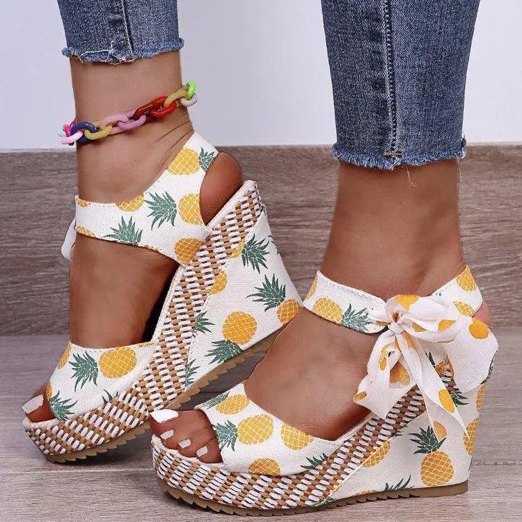 Sandales pour Femmes de Luxe Design Élégant Matériaux de Haute Qualité Sandales d'Été Stylées pour Femmes