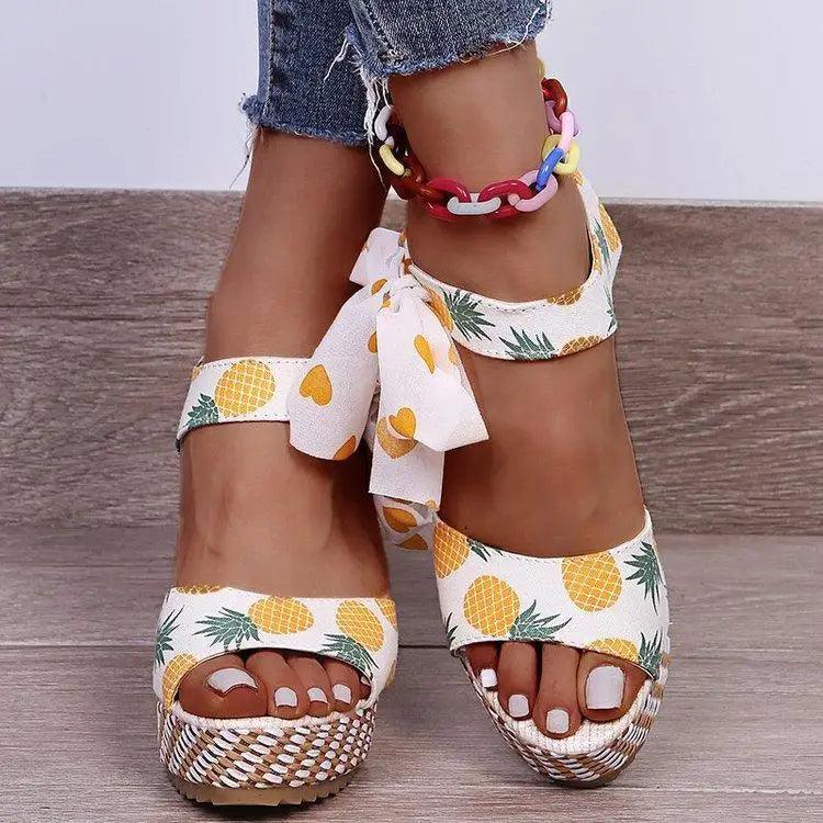 Sandales pour Femmes de Luxe Design Élégant Matériaux de Haute Qualité Sandales d'Été Stylées pour Femmes