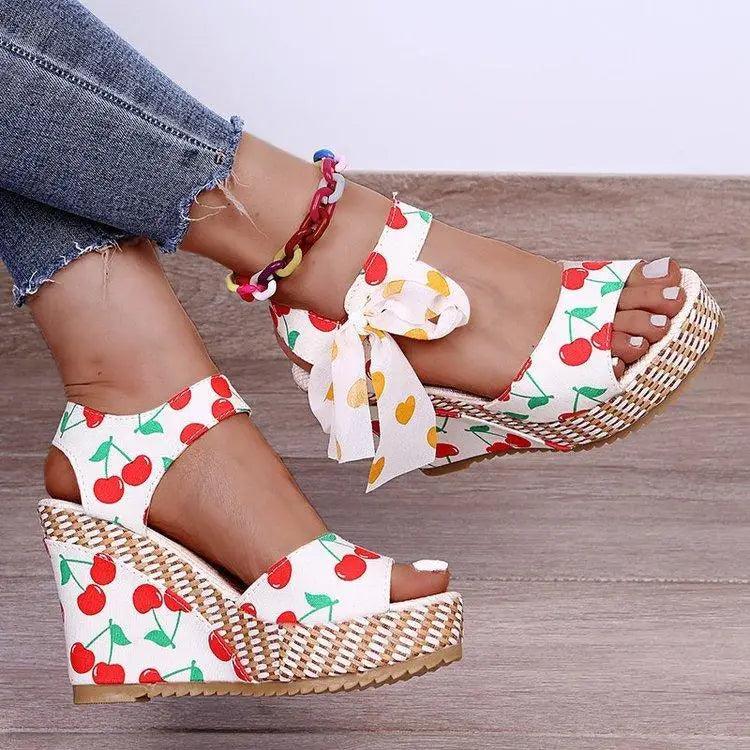 Sandales pour Femmes de Luxe Design Élégant Matériaux de Haute Qualité Sandales d'Été Stylées pour Femmes