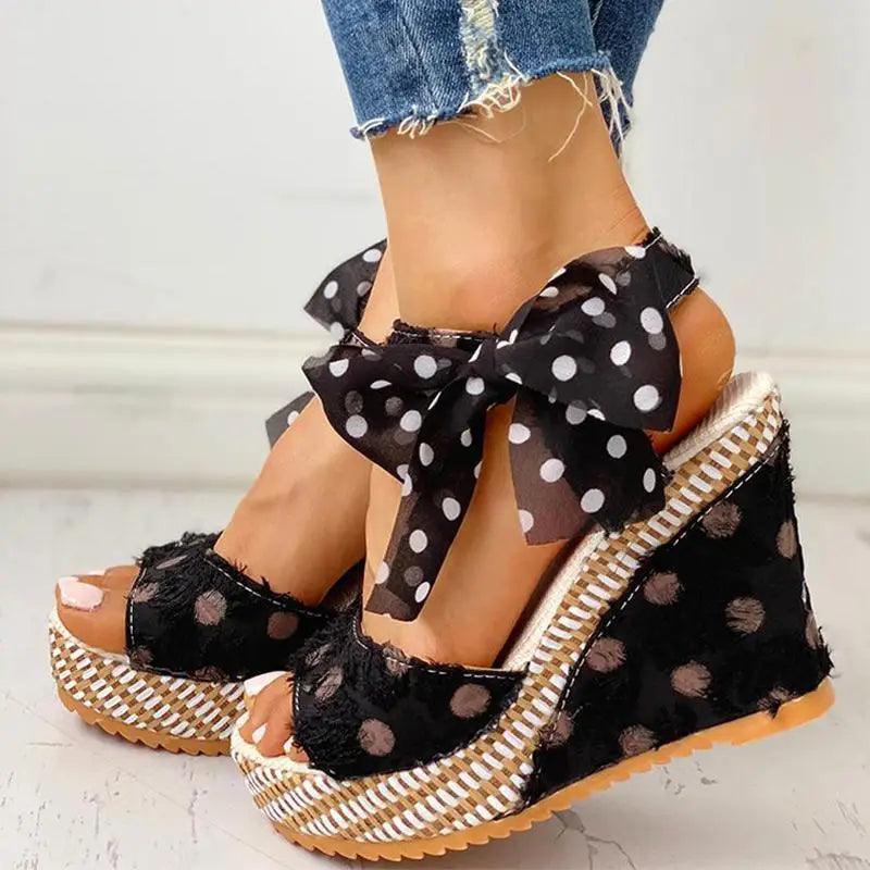Sandales pour Femmes de Luxe Design Élégant Matériaux de Haute Qualité Sandales d'Été Stylées pour Femmes