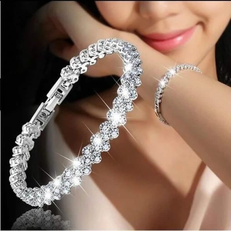 Bracelet à breloques en argent avec cristaux et diamants pour femme