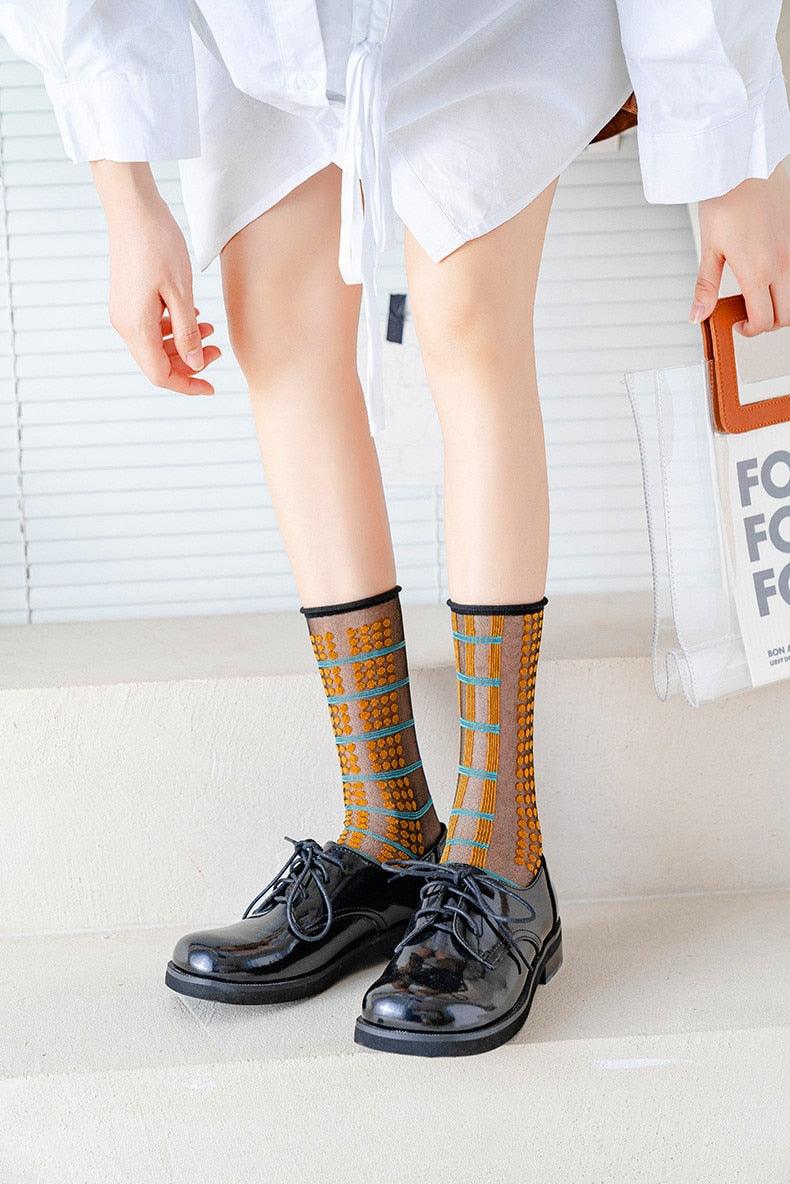 Chaussettes mode femme, nouvelles, printemps-été, fines en maille, longues, imprimées, décontractées, respirantes, à fleurs fraîches, style coréen, couleurs fines pour femme.