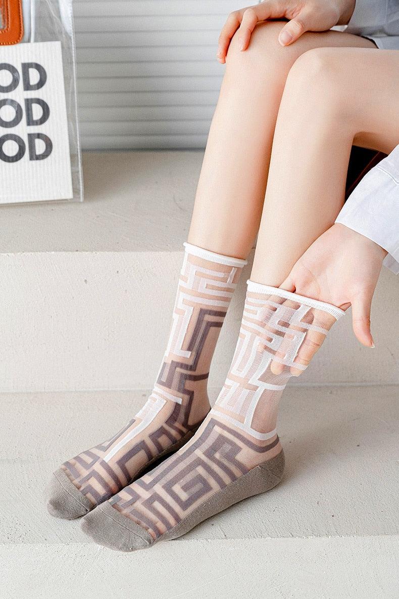 Chaussettes mode femme, nouvelles, printemps-été, fines en maille, longues, imprimées, décontractées, respirantes, à fleurs fraîches, style coréen, couleurs fines pour femme.