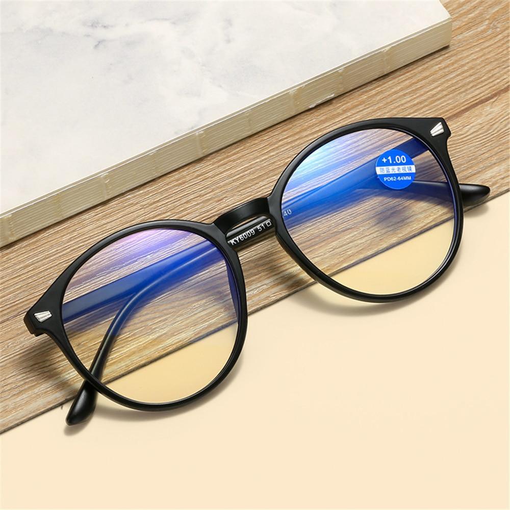 Lunettes de Lecture Rondes Tendance Femme et Homme Monture Ultralégère Anti-Lumière Bleue Unisexe Lunettes de Vue Élégantes Verres Transparents Dioptries +1+1.5+2+2.5+3+3.5+4