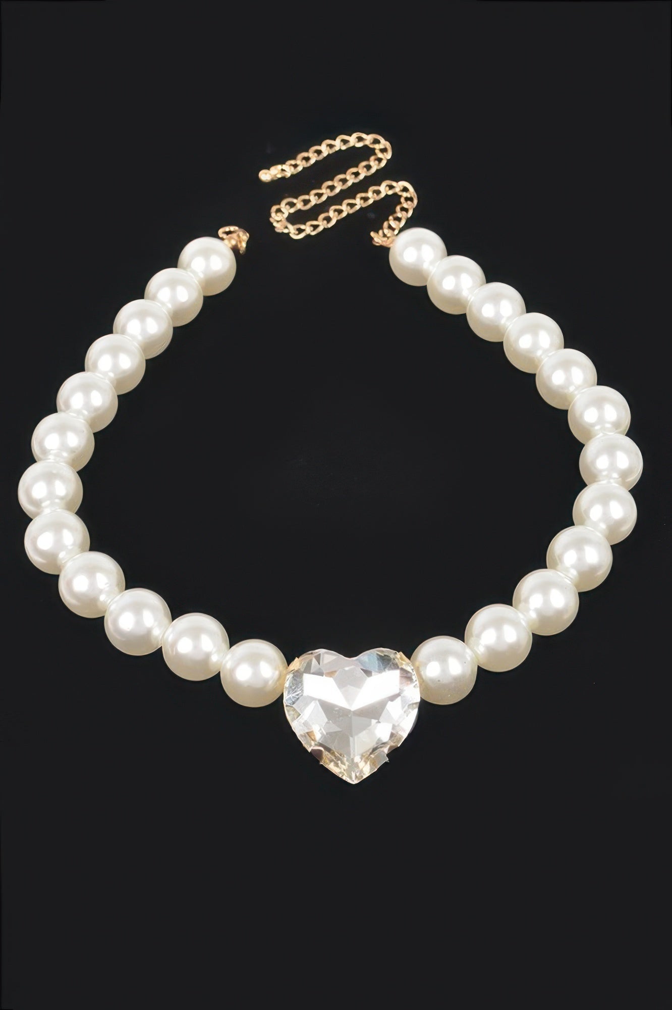 Collier de fausses perles