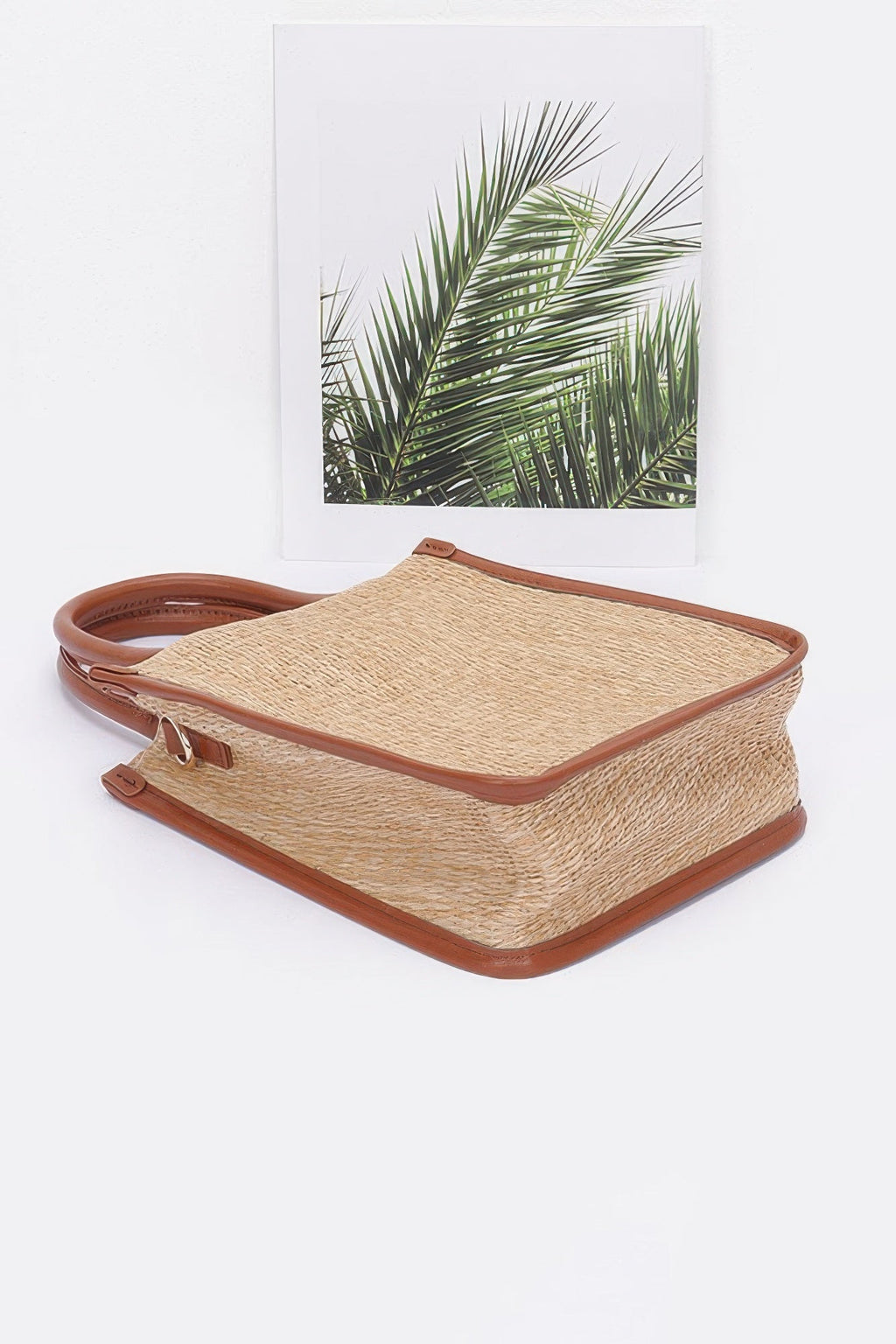 Sac cabas en paille synthétique