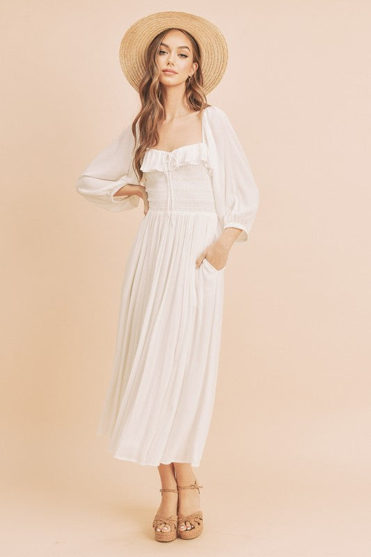 Nouvelle Robe Confortable d'Été à Volants, Smockée, Encolure Carrée et Manches Ballon – Féminine, Chic et Élégante pour Toutes les Occasions