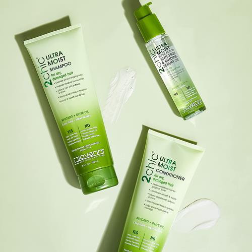 Shampooing Ultra-Hydratant 2Chic Giovanni - Avocat & Huile d'Olive, Formule Hydratante Crémeuse, Enrichi en Aloe Vera, Beurre de Karité, Extraits Botaniques, Sans Parabènes, Sans Danger pour les Cheveux Colorés - 710 ml