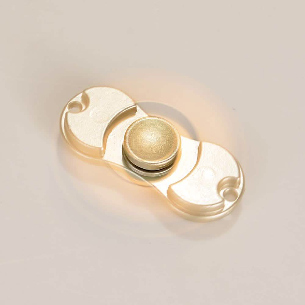 Jouets Fidget Hand Spinner pour Adultes ou Enfants qui Aident à la Concentration