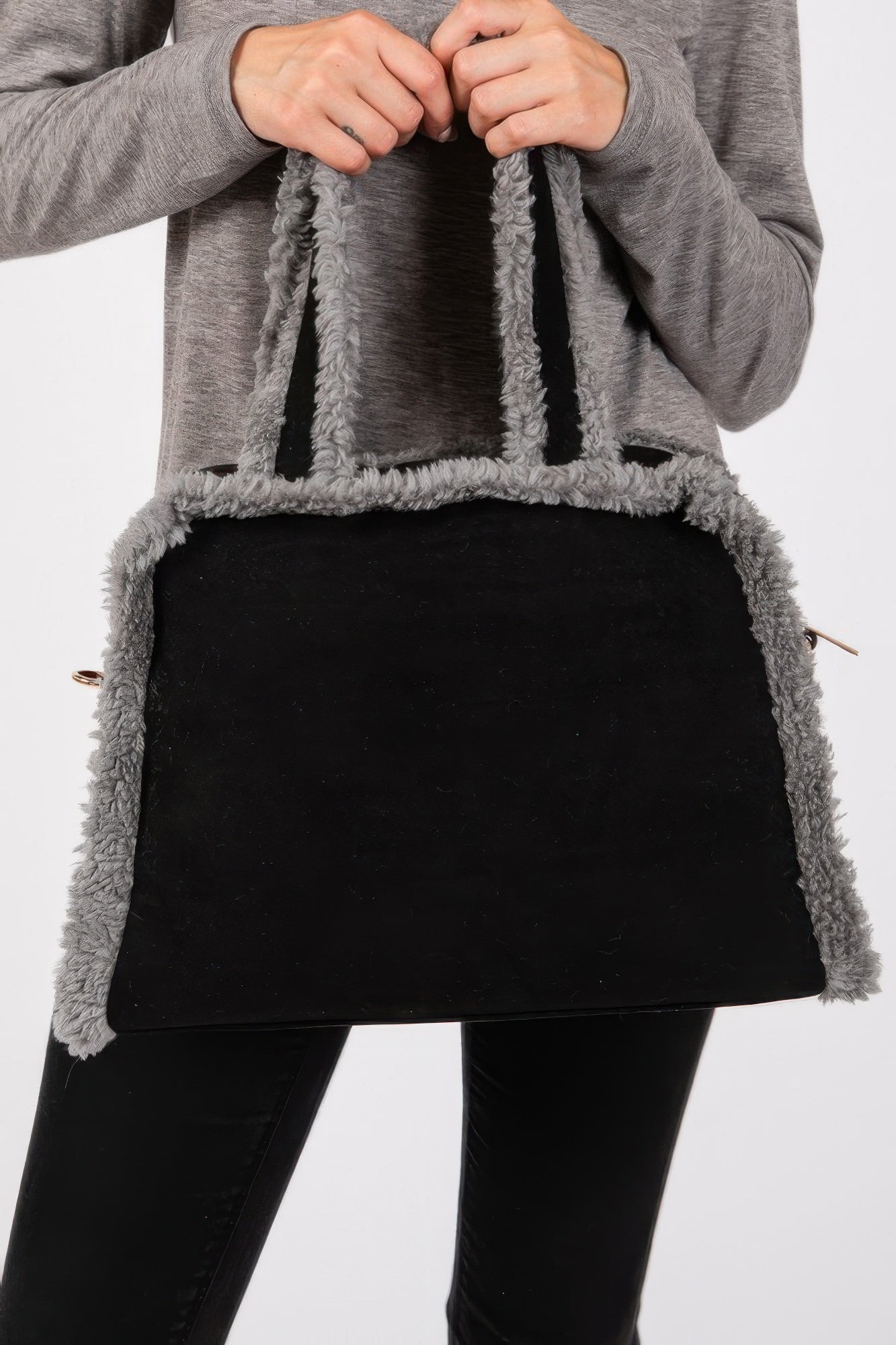 Sac fourre-tout et sac à bandoulière unis bordés de polaire