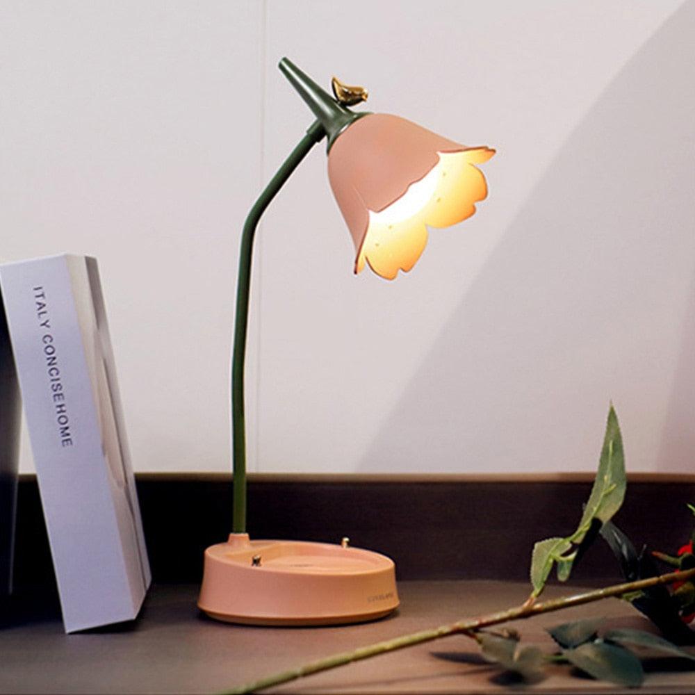Lampe de bureau LED Fleur Lampe de chevet pour étudiant Éclairage tactile Lampe de lecture de chevet Protection des yeux Veilleuses Lampe de table Lumière Mignonnes lampes d'étude pour la décoration de la chambre